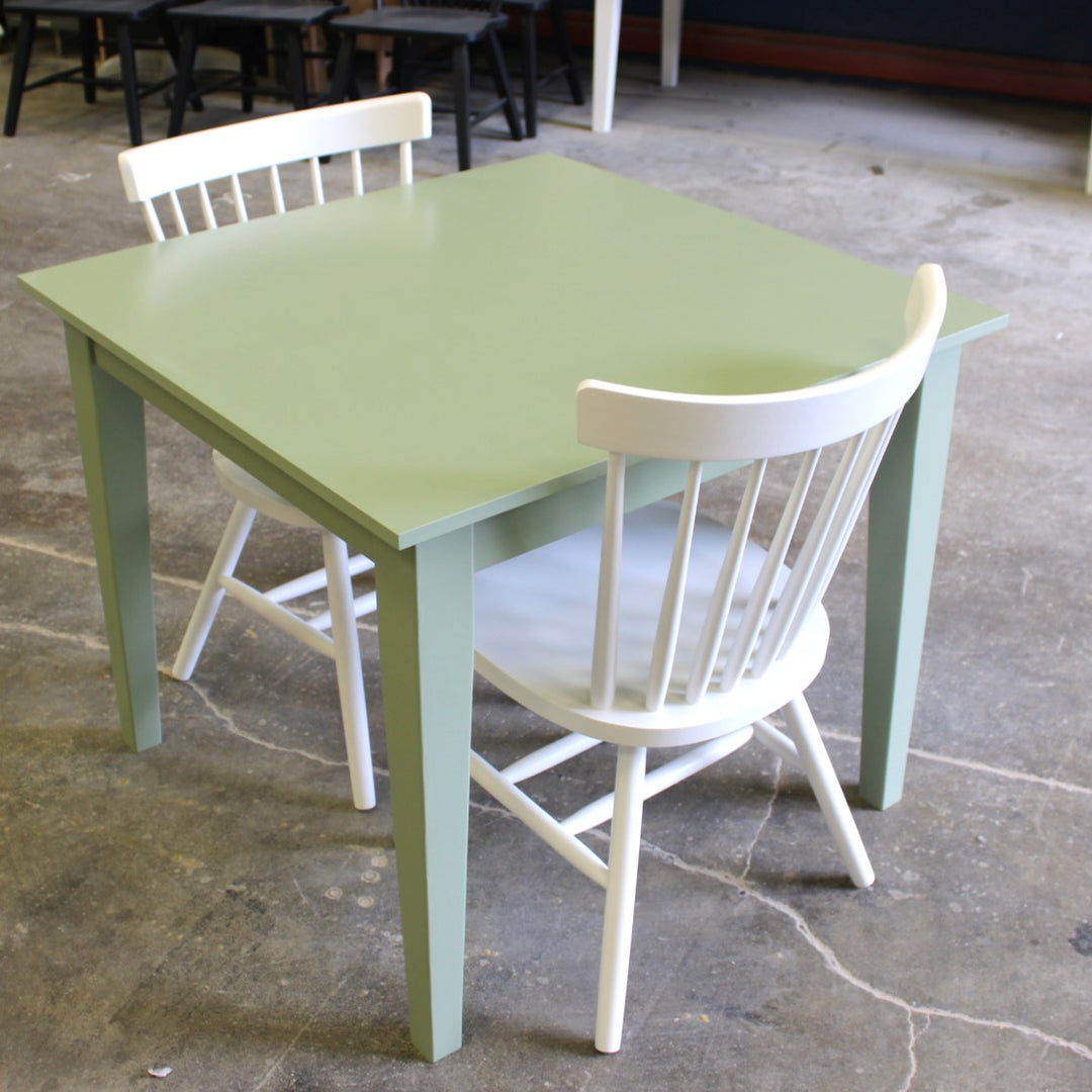 36" x 36" Square Table